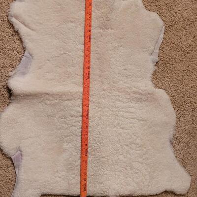 Lot 302: Sheep Skin Rug