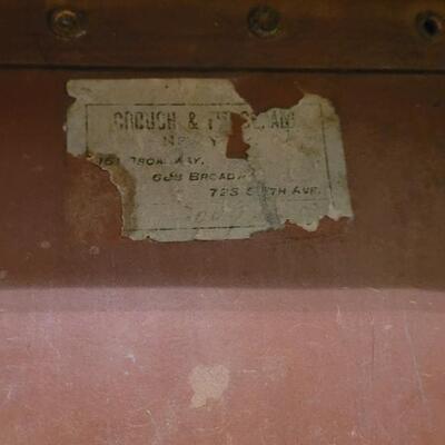 Lot 303: Antique 1800's Crouch & Fitzgerald New York Box
