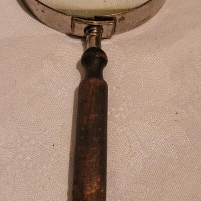 Lot 304: Vintage Wood Handle Magnifier and Marble Pen Holder