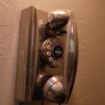 Lot 306: Crosley Wall Phone