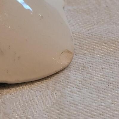 Lot 315: Handpainted Blue Delft Leaf Dish