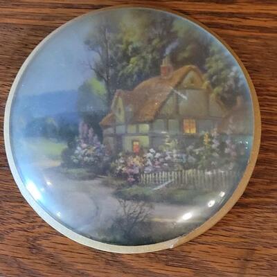 Lot 323: (2) Antique 1920's/30's Convex Bubble Prints 4.5"