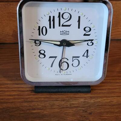 Lot 326: Vintage MOM Alarm Clock made in Hungry 
