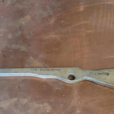 Lot 334: Vintage Wood Gun