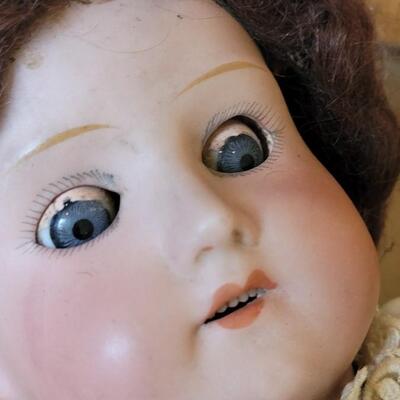 Lot 335: (2) Antique Unmarked Dolls