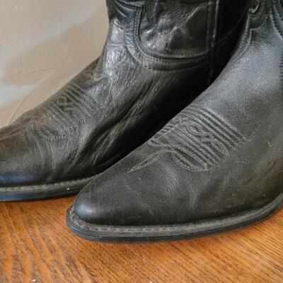 Lot 341: Vintage Size 7M Cowboy Boots 