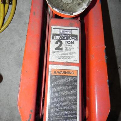 LOT 92  2 TON JACK