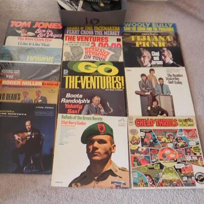 LOT 103  LPS/RECORDS