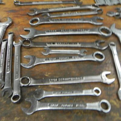 LOT 102 CRAFTSMAN WRENCHES 