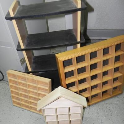 LOT 106 DISPLAYS