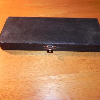 LOT 109 MAGIC WAND