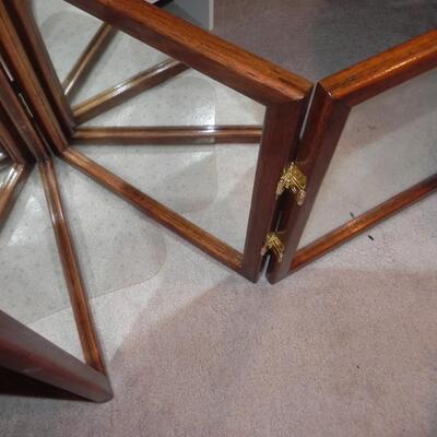 LOT 111 TRI FOLD MIRROR
