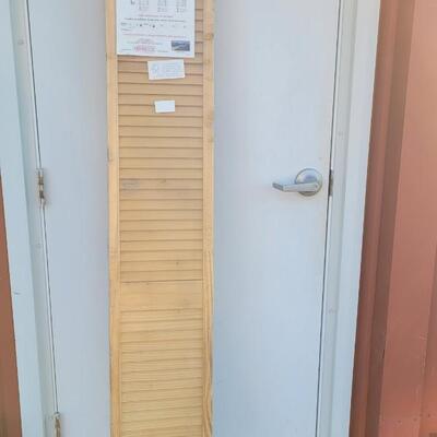 Lot 347: New Sealed 80 x 24 Bi Fold Door Kit 