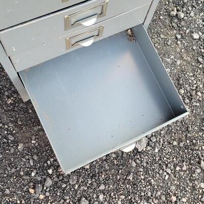 Lot 352: Vintage Metal File Cabinet 12.5 x 10 x 31