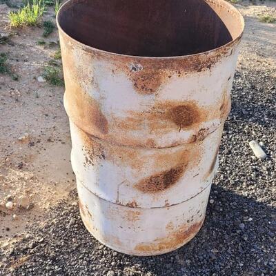 Lot 355: Vintage Metal Barrel 
