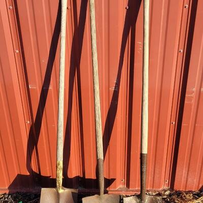 Lot 358: (3) Vintage Shovels 
