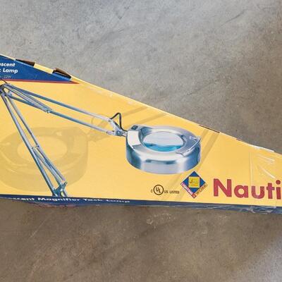 Lot 366: NAUTILUS Chrome Flourescent Magnifying Light 