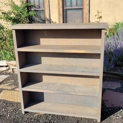 Lot 371: Vintage Bookshelf 44 x 48 x 11