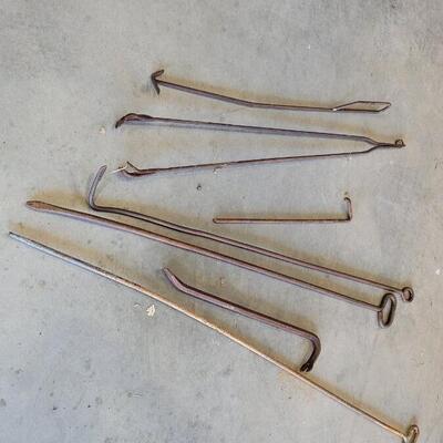 Lot 373: Assorted Blacksmith Vintage Tools 