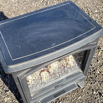 Lot 378: Small Home Heater w/ Fireplace Element 22 x 12 x 17