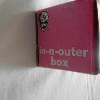LOT 148 MAGIC TRICKS