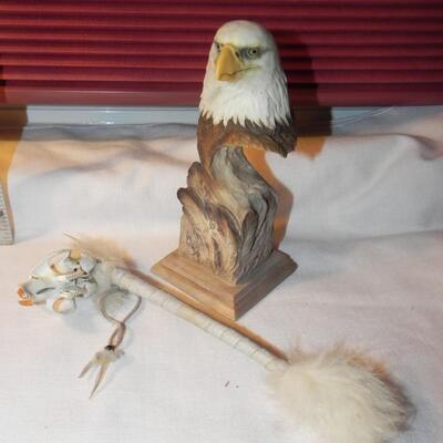 LOT 154 SMALL COLLECTIBLES