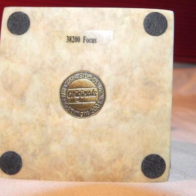 LOT 154 SMALL COLLECTIBLES