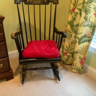 Vintage Rocking Chair 