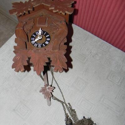 LOT 160 COO COO CLOCK AND BELLOW