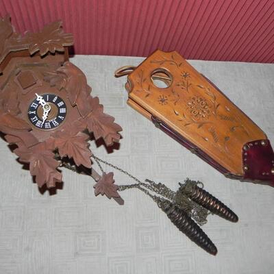 LOT 160 COO COO CLOCK AND BELLOW