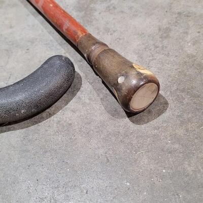 Lot 382: (2) Vintage Walking Canes 