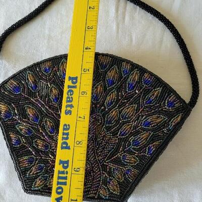 Lot 392: Peacock Beaded Purse - Chico's