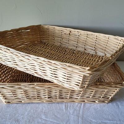 Lot 394: (2) Large Baskets