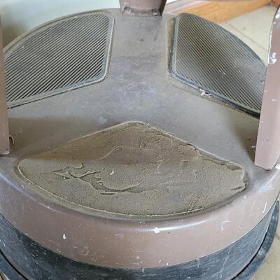 Lot 395: Vintage Kik Step Stool