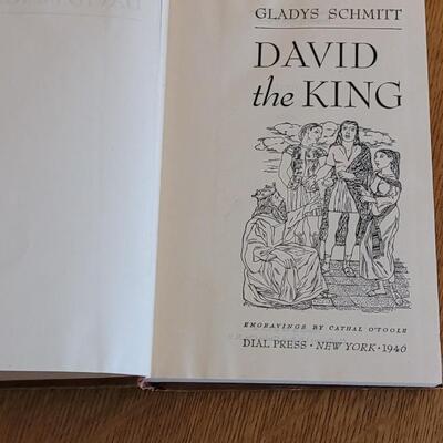 Lot 396: 1946 David the King and 1926 "Beau Gest"