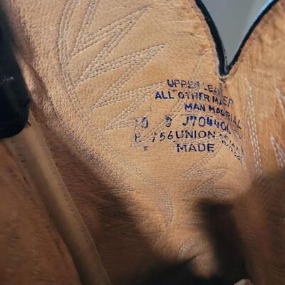 Lot 400: Men's Black Cowboy Boots