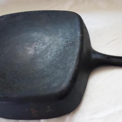 Lot 20 - Cast Iron Square Frying Pan - We believe to be Wagner - Name is worn