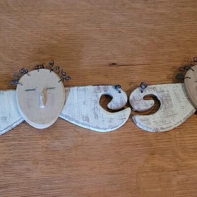 Lot 405: Wooden Angel Wall Decor
