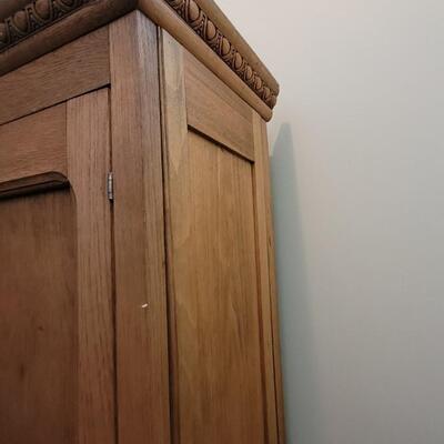 Lot 407: Antique Cabinet - Armoire 