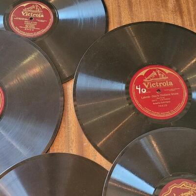 Lot 419: Victrola Records 
