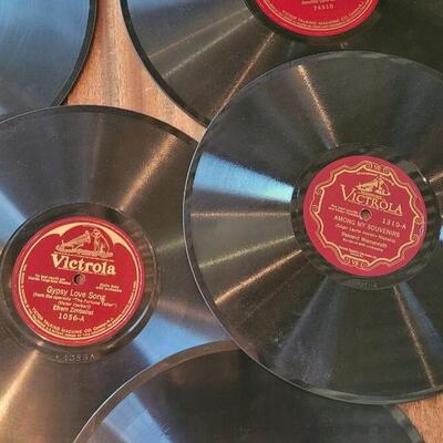 Lot 419: Victrola Records 