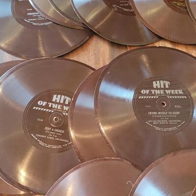 Lot 421: Vintage Hit of the Week Paper Records Collec