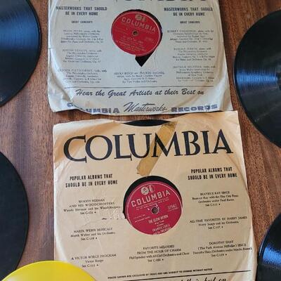 Lot 422: Mixed Lot of Decca, Columbia & Capital Records