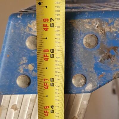 Lot 424: Werner Aluminum Ladder