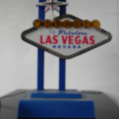 LOT 172 LIGHTUP LAS VEGAS SIGN