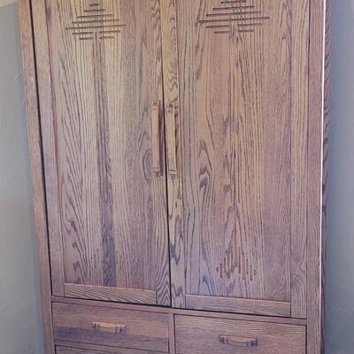 Lot 434: Armoire Cabinet