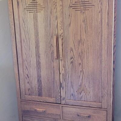 Lot 434: Armoire Cabinet