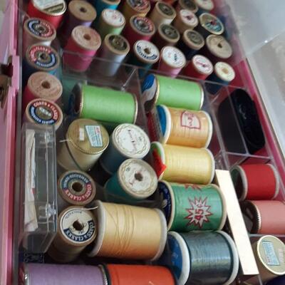 Lot 34 - Vintage Sewing Kit