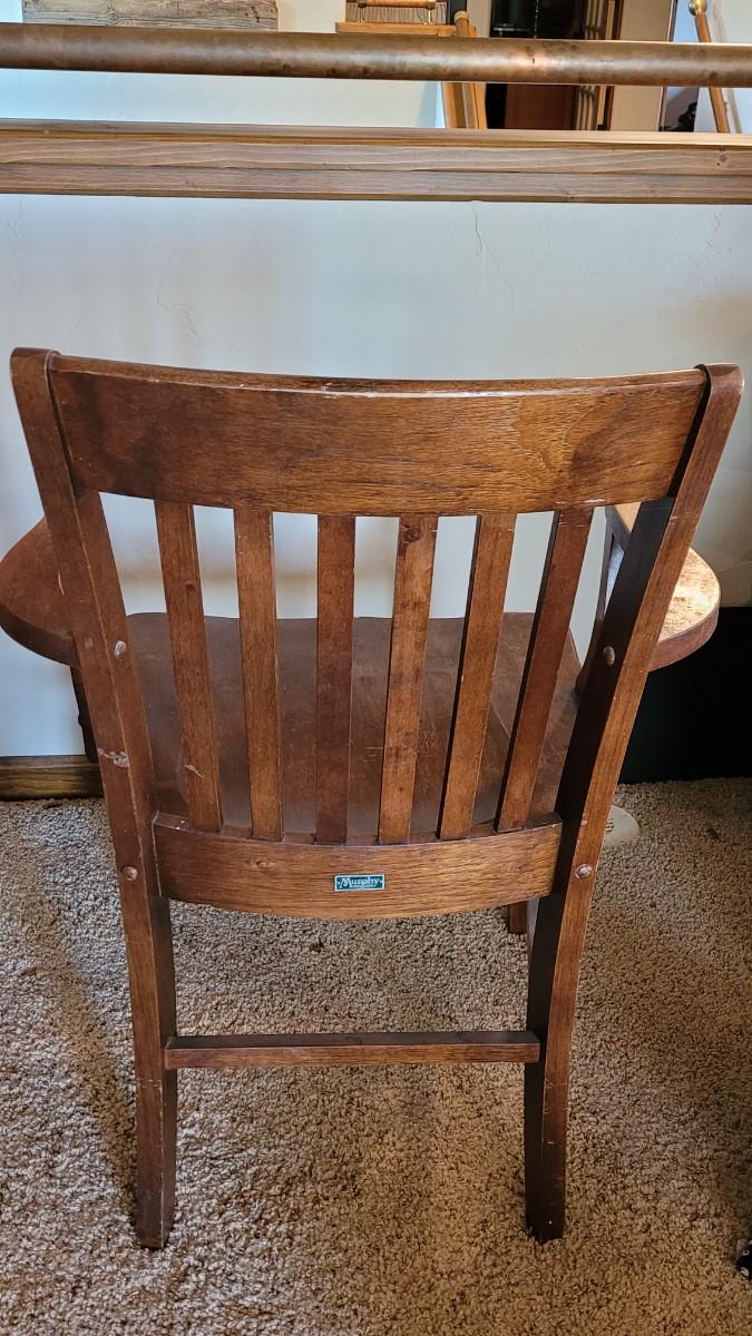 Lot 444: Murphy Owensboro, Kentucky Wood Chair | EstateSales.org