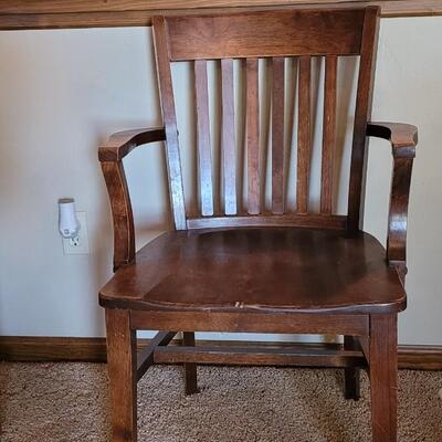Lot 444: Murphy Owensboro, Kentucky Wood Chair 
